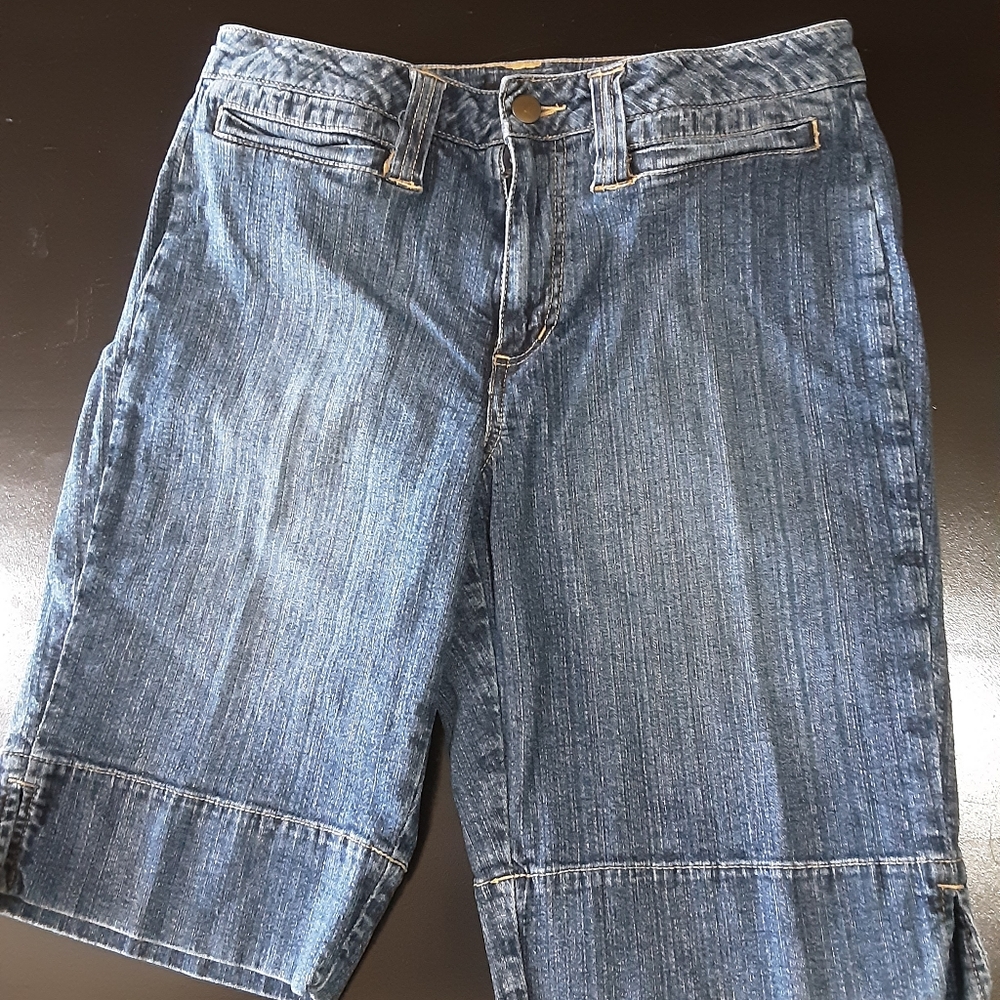 a. n. a Stretch #479 Women's Shorts